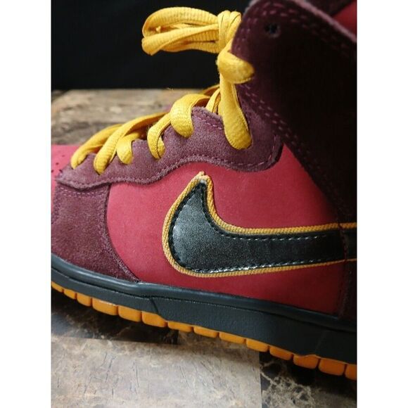 Size 8.5 - Nike SB Dunk High Premium Iron Man 2010 - Picture 12 of 16
